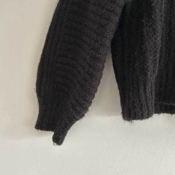 Free People Black Knit Eyelet Crewneck Carter Pullover Women's Size Small - Picture 5 of 14